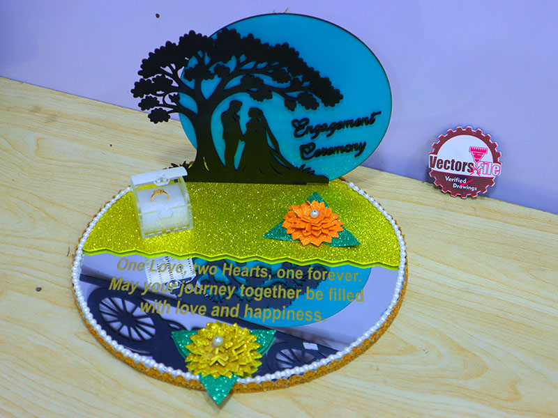 Laser Cut Wedding Engagement Ring Box and Couple Backdrop Display