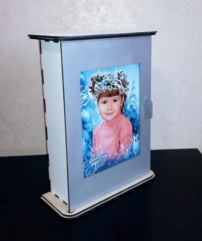 Key Cabinet Key Storage Box with Photo Frame Laser Cut CDR and DXF File