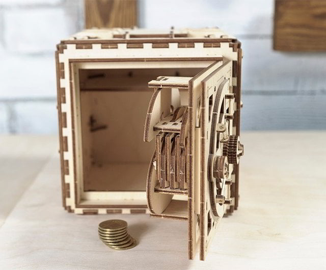 Laser Cut 3D Wooden Puzzle Safe Treasure Box CDR File