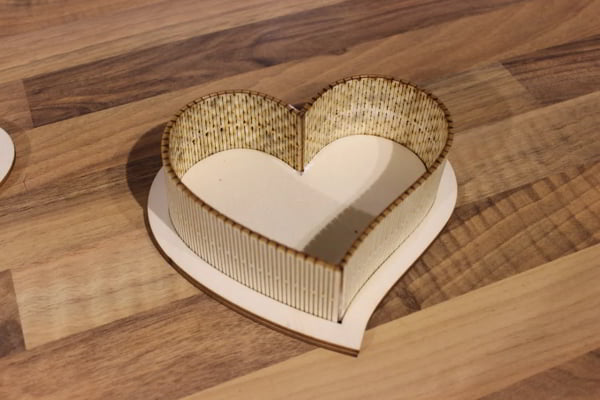 Laser Cut Heart Box Plywood Jewelry Box Chocolate Gift Box Vector File