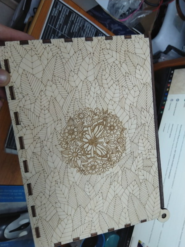 Decorative Wooden Box with Engraving and a Lid for A4 Documents Fee Laser Cut File