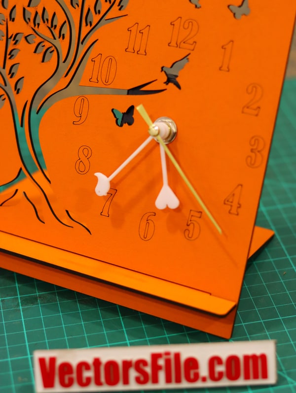 Laser Cut Wooden Table Clock with Clock Hands Desk Clock Tree Design Vector File