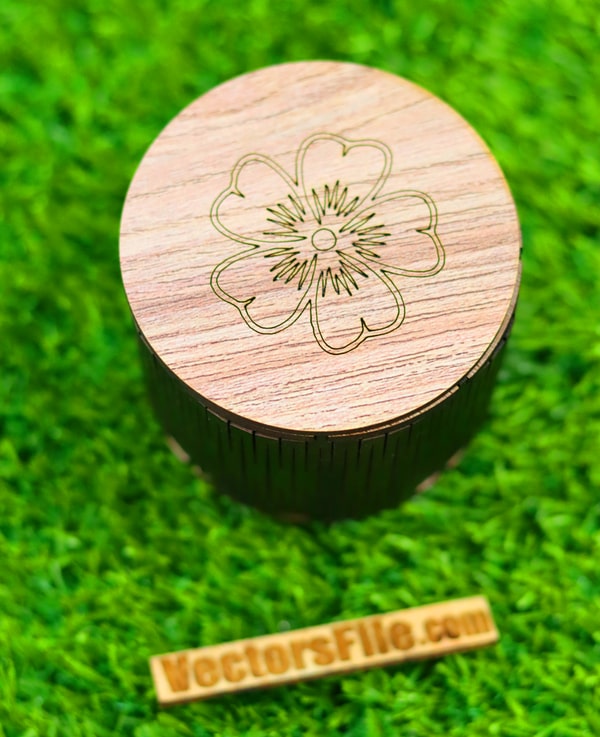 Laser Cut Wooden Round Gift Box Ring Box Jewelry Box wit Living Hinges Vector File