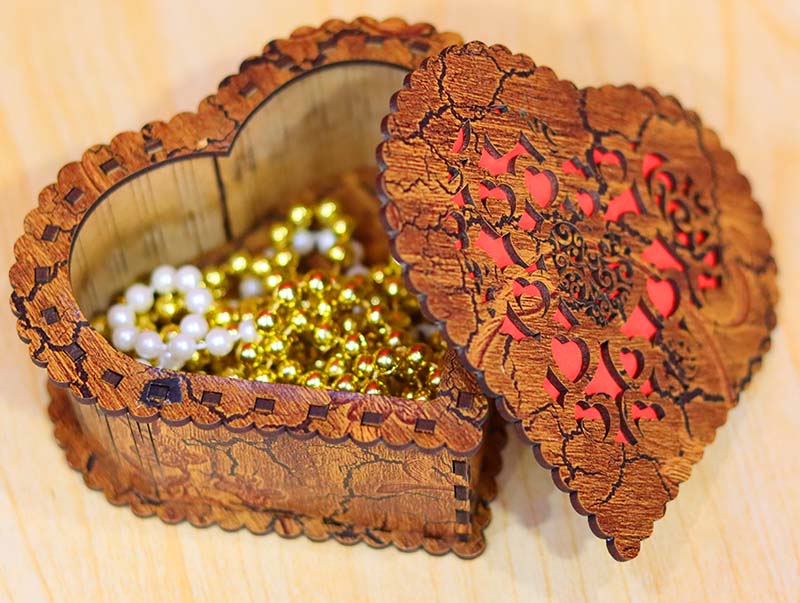 Laser Cut Heart Box Chocolate Box Valentines Day Gift Box Jewelry Box 3mm Vector File