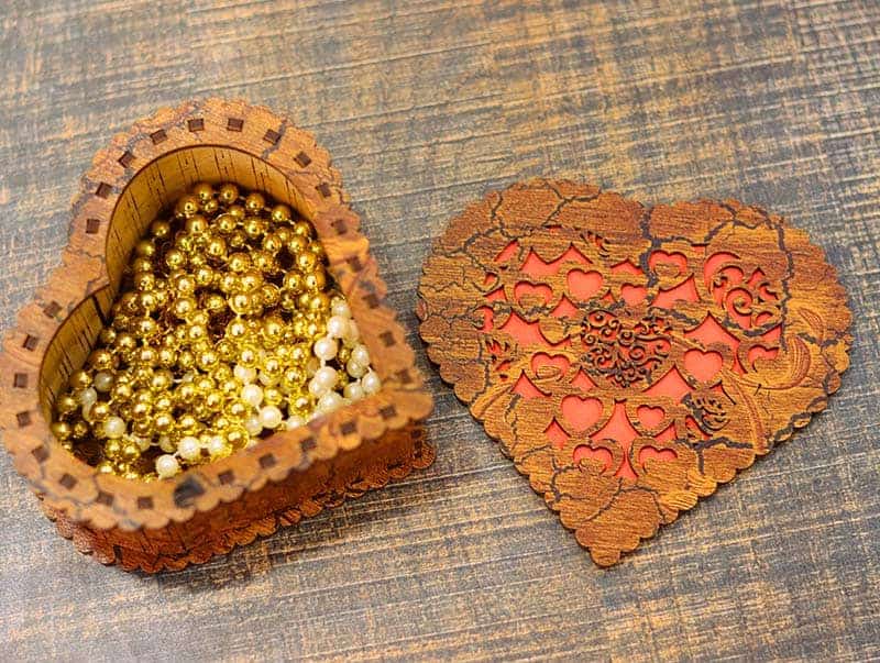 Laser Cut Heart Box Chocolate Box Valentines Day Gift Box Jewelry Box 3mm Vector File