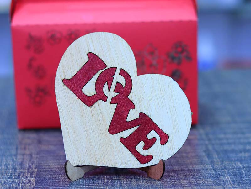 Happy Valentine Day Heart Gift Love with Heart Stand Decor with Stand DXF and CDR File