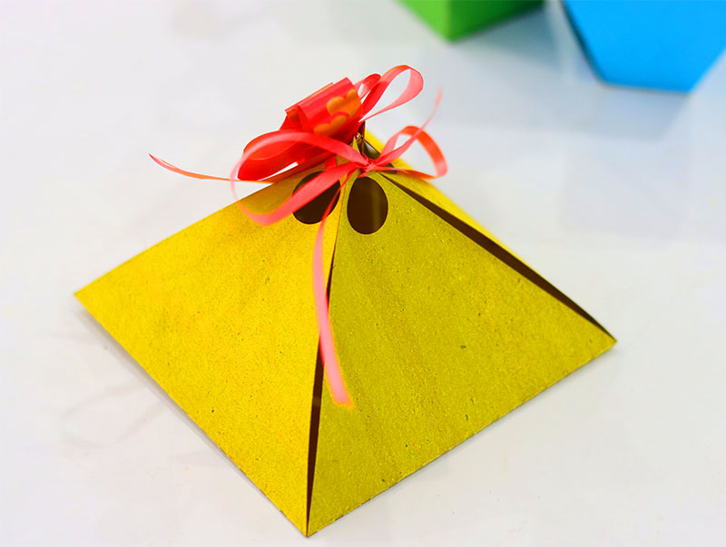 Laser Cut Paper Craft Gift Box Happy Valentine Day Box Chocolate Box Vector File