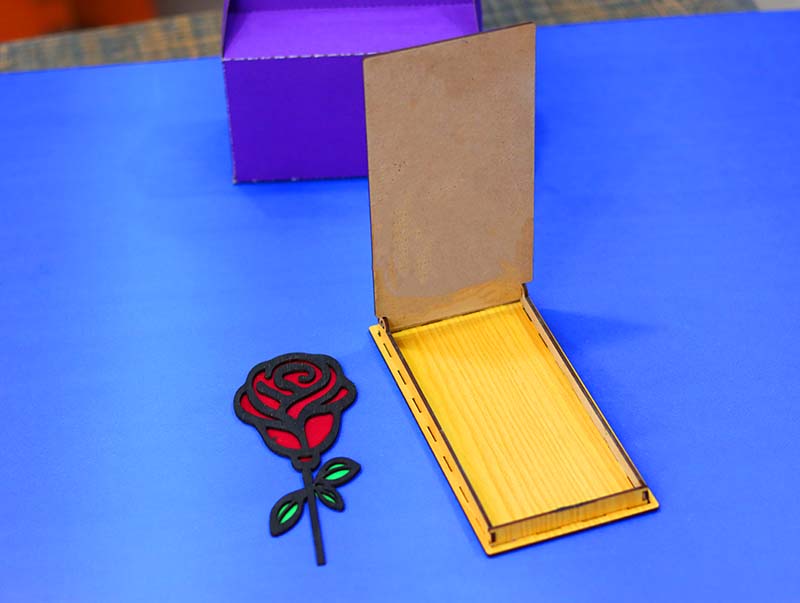 Laser Cut Box Happy Valentine Day Gift Flower Box Wooden Flower Design 3mm Vector File