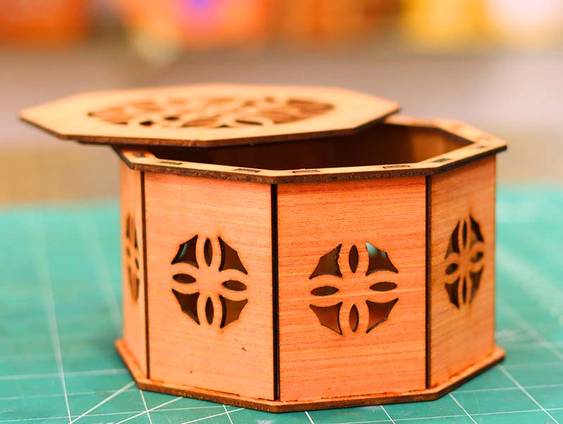 Laser Cut Box Wooden Round Jewelry Box Birthday Gift Box Wedding Box 3mm Vector File