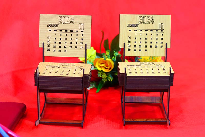 Laser Cut 2024 Calendar with Chair Desk Organizer 3mm Vector File
