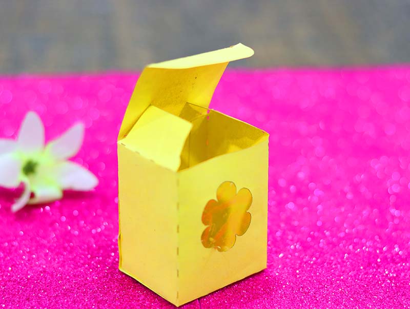 Laser Cut Craft Paper Gift Box Cupcake Gift Box Craft Box Valentine Day Box Vector File