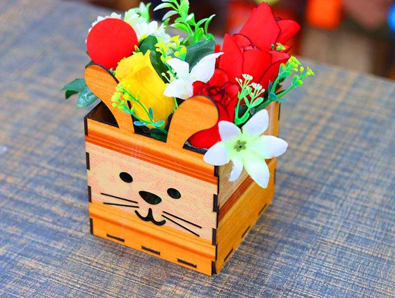 Laser Cut Bunny Face Flower Vase Flower Basket Flower Pot 3mm Vector File