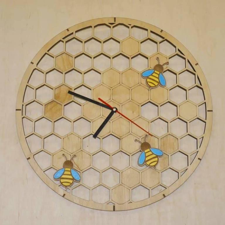 Bee Wall Clock CNC Laser Cutting Free CDR File