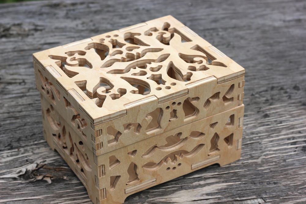 Laser Cut Chest Box 8mm Free DWG File