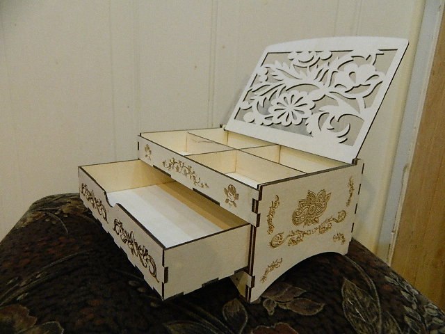 Laser Cut Wood Box with Drawers CDR File