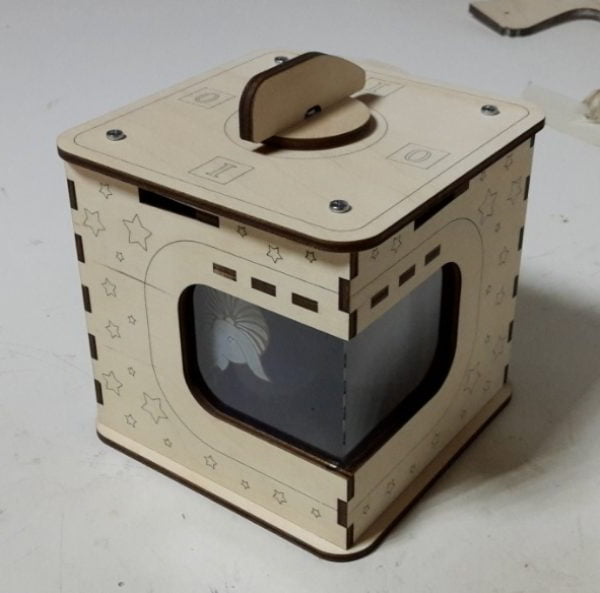 Laser Cut Wooden Gift Box for A Standard Mug CDR File
