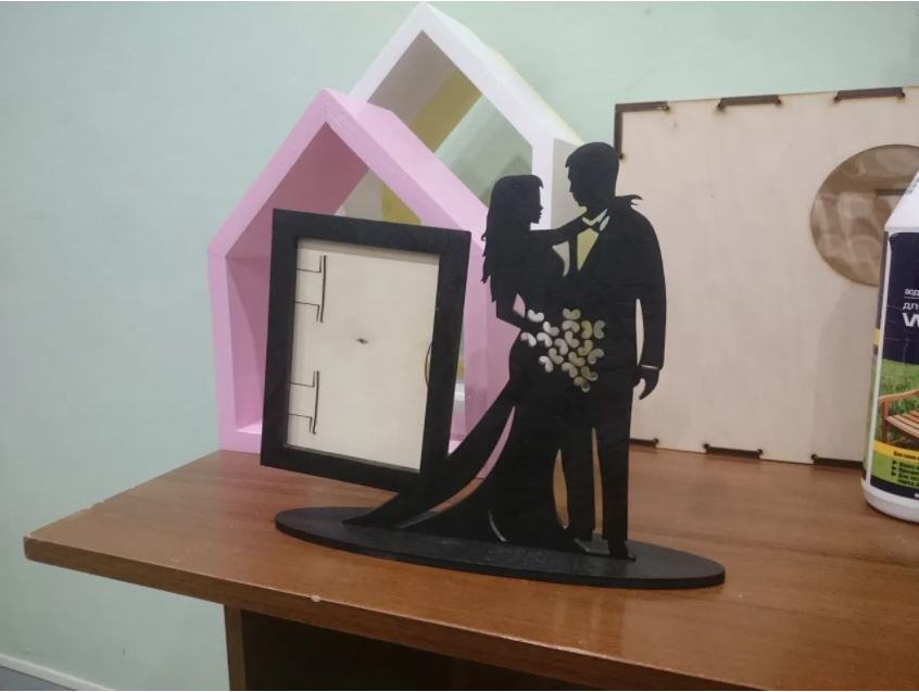 Newly Wed Couple Wooden Stand decoration CDR Vectors File