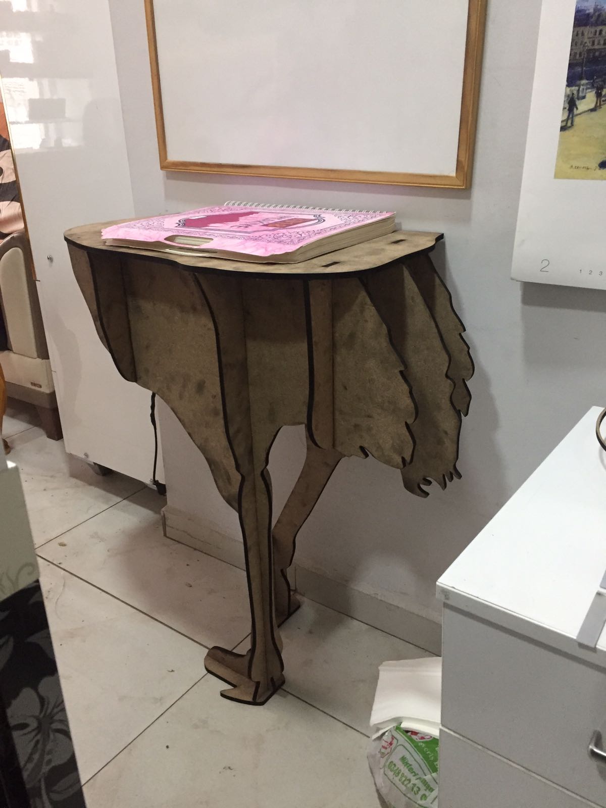 Ostrich Console Side Table Free CDR Vectors File